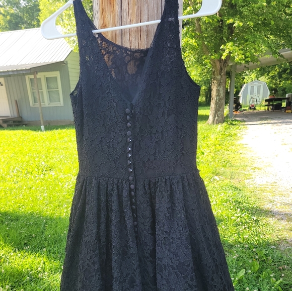 Mori Lee Black Lace Dress - Picture 4 of 5